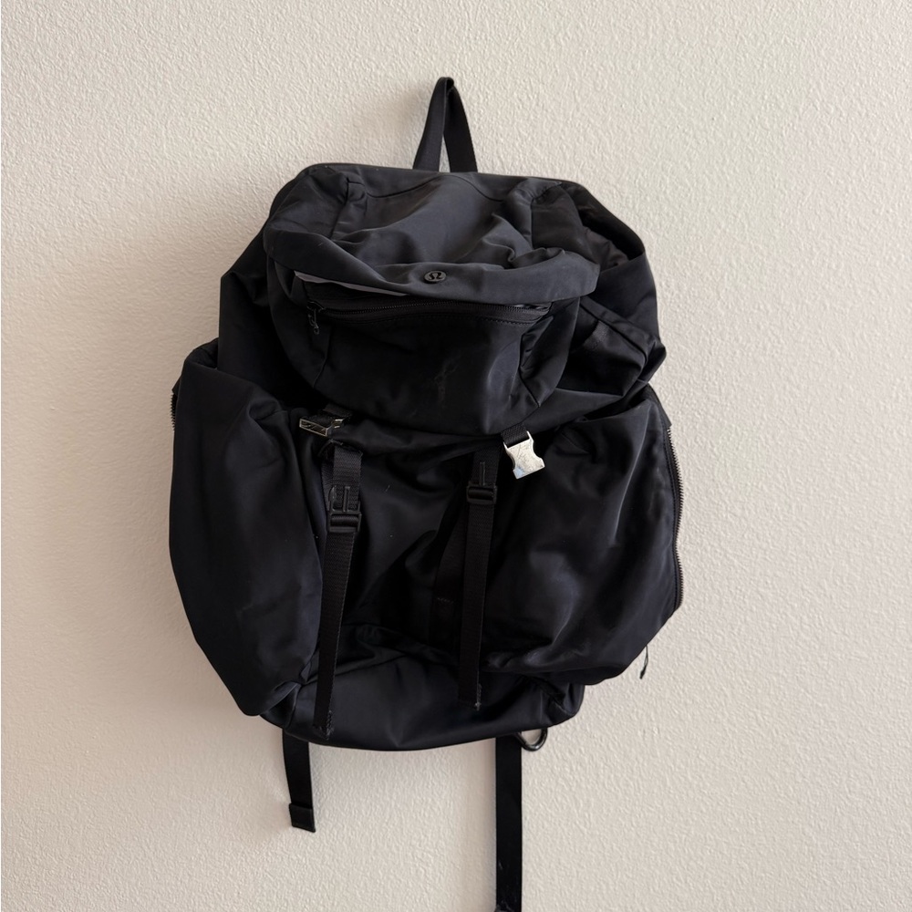 lululemon athletica Black Men's Trail Backpack